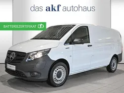 Weiß Gebraucht 2023 Mercedes e-Vito Van / Kleinbus | 25.590 € (Superpreis)