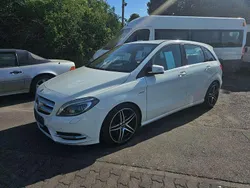 Calcitweiss unilack Gebraucht 2012 Mercedes B180 Van / Kleinbus | 8.490 € (Etwas zu teuer)