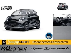 Schwarz Gebraucht 2023 Smart ForTwo Electric Drive Exclusive Kleinwagen | 14.998 € (Fairer Preis)