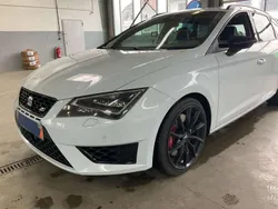 Weiß Gebraucht 2016 Seat Leon ST Kombi | 16.000 € (Fairer Preis)
