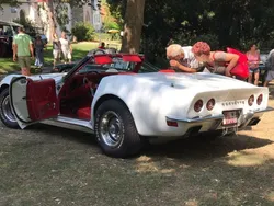 Weiß Gebraucht 1972 Chevrolet Corvette Stingray Cabrio | 39.900 €