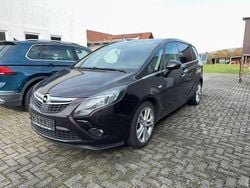 Braun Gebraucht 2012 Opel Zafira Tourer Innovation Van / Kleinbus | 3.999 € (Superpreis)