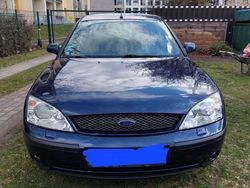 Blau Gebraucht 2002 Ford Mondeo Ghia Limousine | 2.500 € (Fairer Preis)