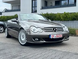 Braun Gebraucht 2008 Mercedes CLK500 Cabrio | 18.970 €