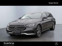 Grau Gebraucht 2022 Mercedes E300 Avantgarde Limousine | 32.970 € (Fairer Preis)