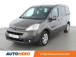 Braun Gebraucht 2017 Citroën Berlingo SELECTION Van / Kleinbus | 13.970 €