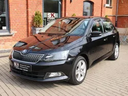 Schwarz Gebraucht 2017 Skoda Fabia Style Limousine | 12.200 € (Fairer Preis)