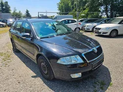 Schwarz Gebraucht 2006 Skoda Octavia Kombi | 999 € (Guter Preis)