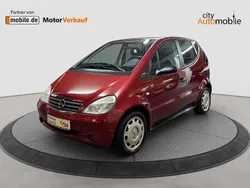 Rot Gebraucht 1999 Mercedes A160 Kleinwagen | 3.980 €