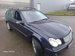 Tansanitblau metalliclack Gebraucht 2007 Mercedes C220 Kombi | 2.999 € (Fairer Preis)
