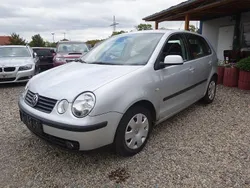 Silber Gebraucht 2002 VW Polo Comfortline Limousine | 550 € (Superpreis)