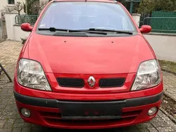 Rot Gebraucht 2000 Renault Scénic Van / Kleinbus | 1.500 €