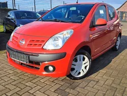 Bright red (s) Gebraucht 2012 Nissan Pixo Acenta Kleinwagen | 3.990 € (Fairer Preis)