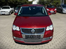 Rot Gebraucht 2009 VW Touran United Van / Kleinbus | 2.990 € (Superpreis)