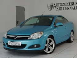 Aquamarin mi2 Gebraucht 2010 Opel Astra Cabriolet Cabrio | 4.990 €