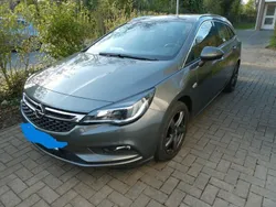 Grau Gebraucht 2018 Opel Astra Innovation Kombi | 9.950 € (Guter Preis)