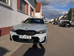 Grau Gebraucht 2022 BMW 330 M Sport Kombi | 45.900 € (Etwas zu teuer)