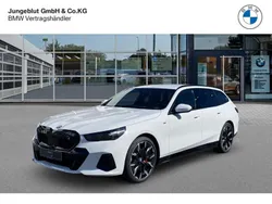 Weiss Gebraucht 2025 BMW i5 M Sport Limousine | 74.980 € (Teuer)