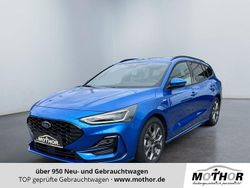 Desert island blue Neu 2025 Ford Focus ST-Line X Limousine | 27.930 € (Etwas zu teuer)