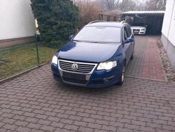 Blau Gebraucht 2006 VW Passat Kombi | 1.200 € (Superpreis)