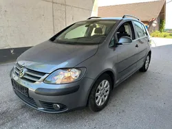 Grau Gebraucht 2008 VW Golf Plus Cross Comfortline Van / Kleinbus | 3.490 € (Superpreis)