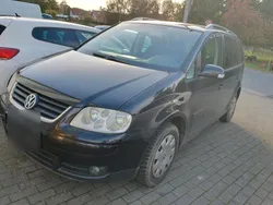 Schwarz Gebraucht 2004 VW Touran Van / Kleinbus | 1.500 € (Guter Preis)