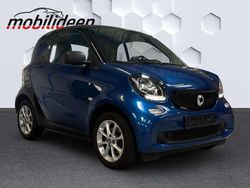 Blau Gebraucht 2017 Smart ForTwo Coupé Kleinwagen | 7.999 €