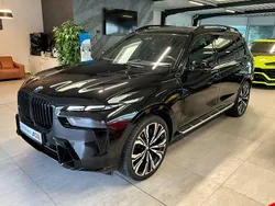 Schwarz Gebraucht 2023 BMW X7 M Sport SUV | 82.900 € (Guter Preis)