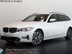 Weiss Gebraucht 2022 BMW 330 Sport Line Kombi | 32.288 € (Fairer Preis)