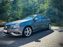 Andere farben Gebraucht 2013 Mercedes A180 Limousine | 9.000 € (Fairer Preis)