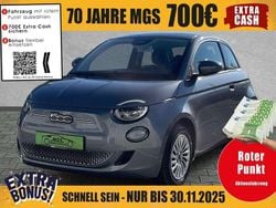 Grau Gebraucht 2022 Fiat 500e Action Limousine | 16.990 € (Teuer)