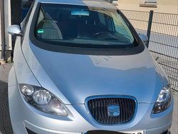 Silber Gebraucht 2005 Seat Altea Van / Kleinbus | 3.250 € (Fairer Preis)