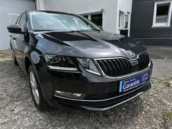Schwarz Gebraucht 2018 Skoda Octavia Sport Limousine | 14.450 € (Guter Preis)
