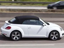 Weiß Gebraucht 2015 VW Beetle Cabrio | 9.500 € (Fairer Preis)