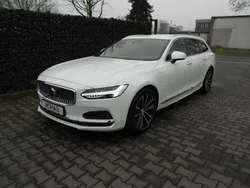 707) crystal weißperleffekt (weiss Gebraucht 2021 Volvo V90 Inscription Kombi | 41.890 € (Etwas zu teuer)