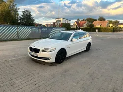 Weiß Gebraucht 2010 BMW 520 Sport Line Kleinwagen | 8.400 € (Fairer Preis)