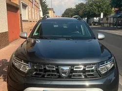 Andere farben Gebraucht 2022 Dacia Duster Prestige SUV | 16.900 €