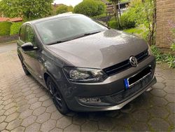 Grau Gebraucht 2011 VW Polo Style Limousine | 6.000 € (Fairer Preis)