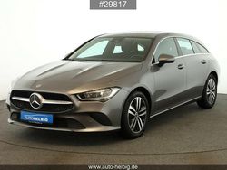 Grau Gebraucht 2022 Mercedes CLA200 Shooting Brake Kombi | 21.990 € (Superpreis)