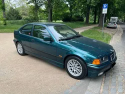 Grün Gebraucht 1997 BMW 323 Compact Sport Line Kleinwagen | 14.980 €