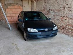 Schwarz Gebraucht 2003 Peugeot 106 Kleinwagen | 350 € (Guter Preis)