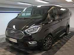 Schwarz Gebraucht 2020 Ford Tourneo Titanium Van / Kleinbus | 34.980 € (Fairer Preis)