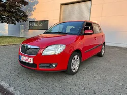Rot Gebraucht 2009 Skoda Fabia Ambiente Limousine | 3.800 € (Fairer Preis)