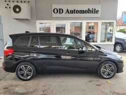 Schwarz Gebraucht 2022 BMW 220 Gran Tourer Sport Line Van / Kleinbus | 26.450 € (Fairer Preis)