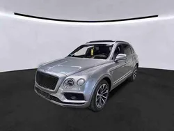Silber Gebraucht 2017 Bentley Bentayga SUV | 93.480 € (Guter Preis)