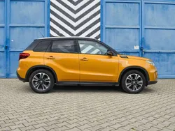Gelb Gebraucht 2019 Suzuki Vitara Comfort+ SUV | 16.500 € (Fairer Preis)
