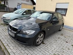 Schwarz Gebraucht 2007 BMW 318 Limousine | 1.700 € (Superpreis)