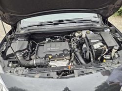 Schwarz Gebraucht 2012 Opel Astra GTC Innovation Limousine | 4.500 € (Guter Preis)