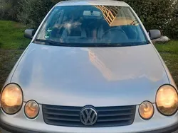 Silber Gebraucht 2003 VW Polo Basis Limousine | 790 € (Guter Preis)