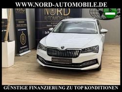 Moonweiss metallic (metallic) Gebraucht 2020 Skoda Superb Ambition Kombi | 18.800 € (Guter Preis)